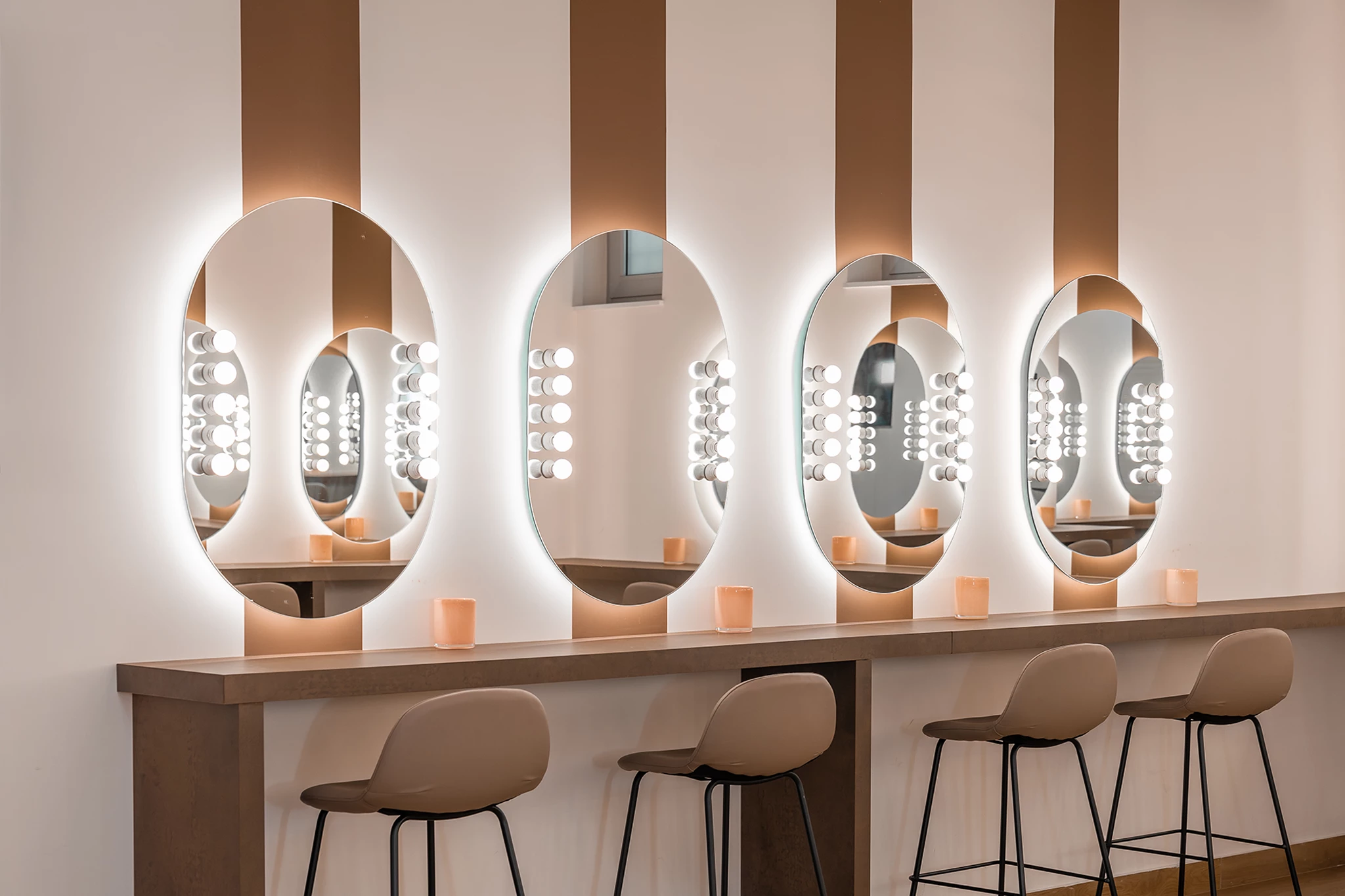 Angela Buonanno – Makeup Artist e Formatice | ABIPRO Beauty Academy Cesa (Cesa, Caserta – area Napoli)