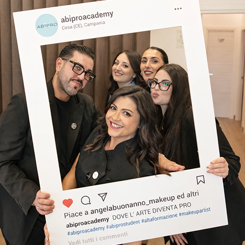 Angela Buonanno – Makeup Artist e Formatice | ABIPRO Beauty Academy Cesa (Cesa, Caserta – area Napoli)