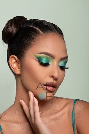 Corso Avanzato Make Up Artist ABIPRO Beauty Academy a Cesa (Caserta, napoli) con kit multibrand e modulo social