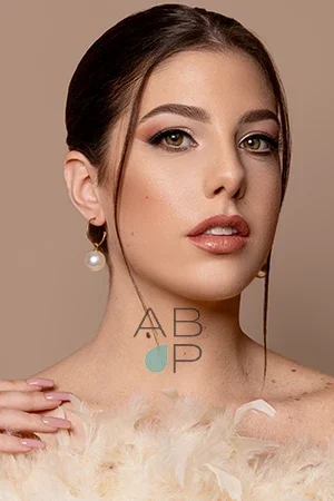 Corso completo Make Up Artist ABIPRO Beauty Academy a Cesa ((Caserta, napoli)) con kit multibrand incluso