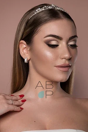 Corso di Potenziamento Sposa ABIPRO Beauty Academy a Cesa ((Caserta, napoli)) – bridal make-up professionale